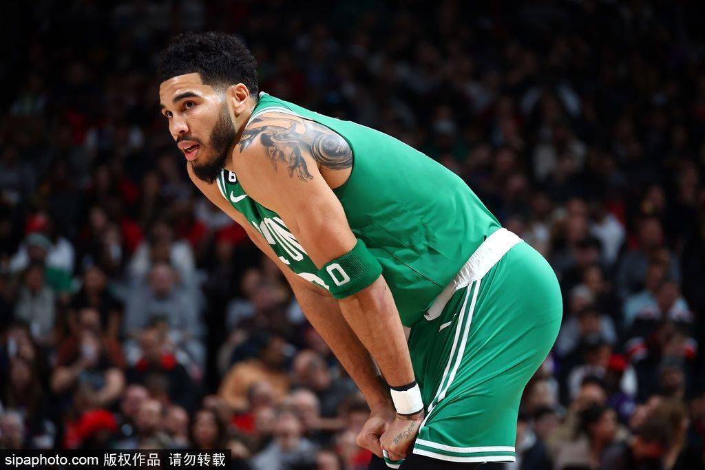 塔图姆巅峰对决，西亚卡姆与60激战TL分钟，比分优势明显胜负难料！的简单介绍